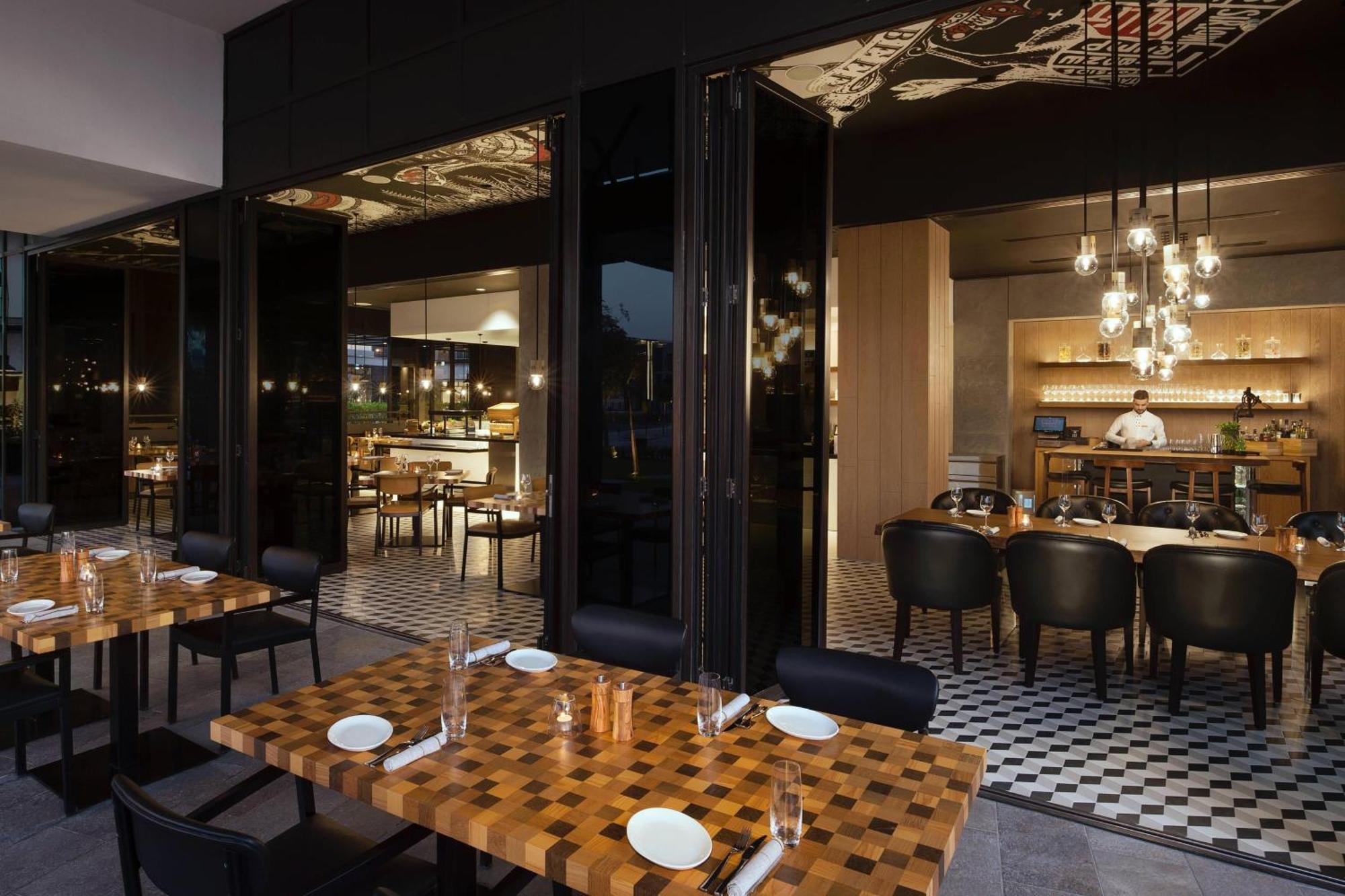라 빌 호텔&스위트 시티 워크 두바이, 오토그래프 컬렉션 외부 사진 The interior of the restaurant